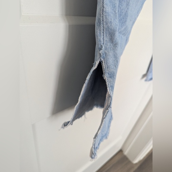 Levi’s Jeans - Picture 6 of 10